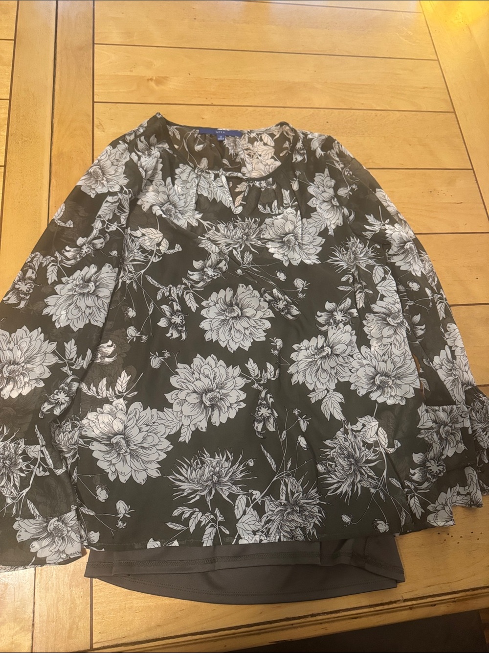 Apt. 9 Black Floral Long-Sleeve Blouse